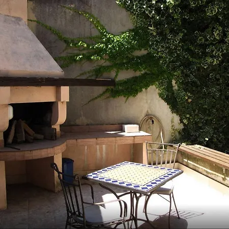 Lägenhet Kvaternikova - Pool, Grill, 4 Bedrooms, 3 Bathrooms Split