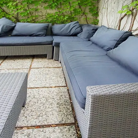 Kvaternikova - Pool, Grill, 4 Bedrooms, 3 Bathrooms Apartment