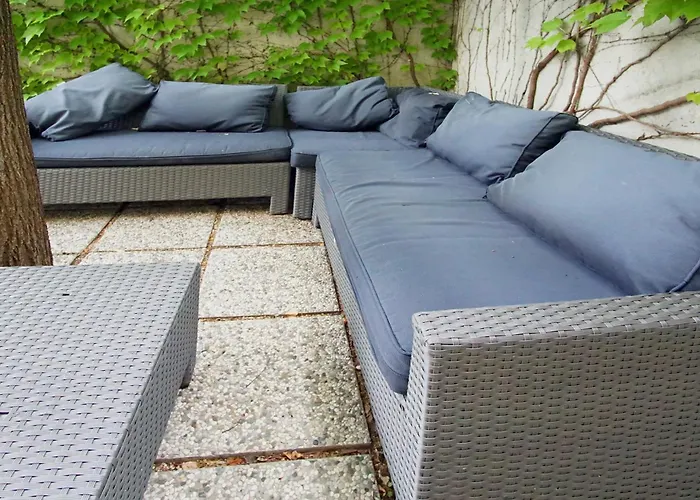 Kvaternikova - Pool, Grill, 4 Bedrooms, 3 Bathrooms Apartment
