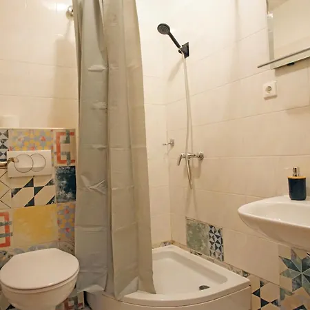 Kvaternikova - Pool, Grill, 4 Bedrooms, 3 Bathrooms سبليت