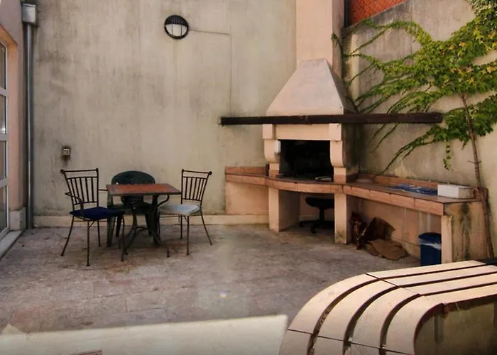 Apartamento Kvaternikova - Pool, Grill, 4 Bedrooms, 3 Bathrooms *