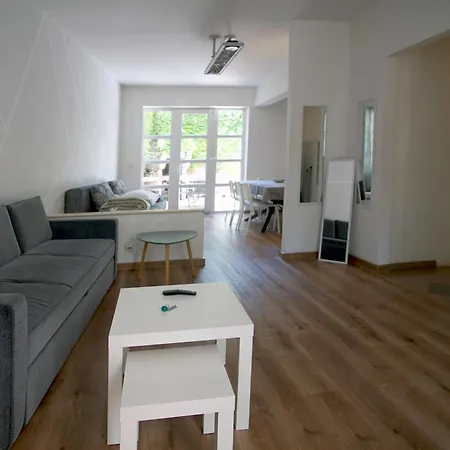 Kvaternikova - Pool, Grill, 4 Bedrooms, 3 Bathrooms Lejlighed Split